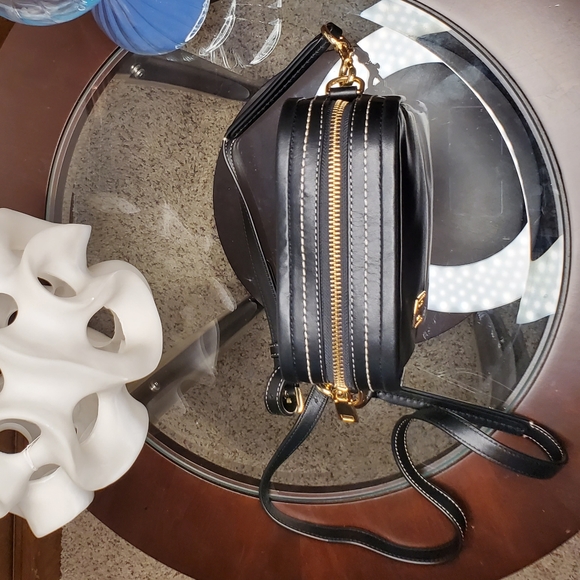 Marc Jacobs THE MINI SQUEEZE - Picture 14 of 16